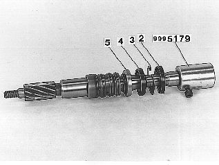 S6400044
