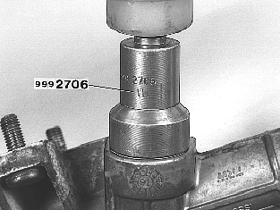 S6400057