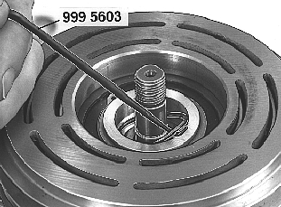 S8701071